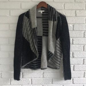 Long-sleeve CABI knit cardigan SIZE SMALL